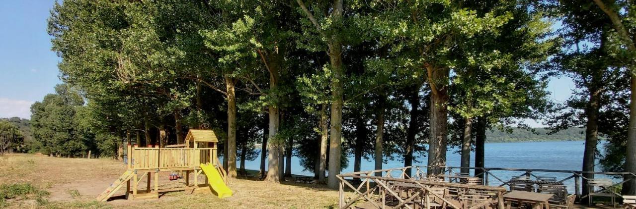 Villa Il Castoro Di Martignano Anguillara Sabazia Exterior foto